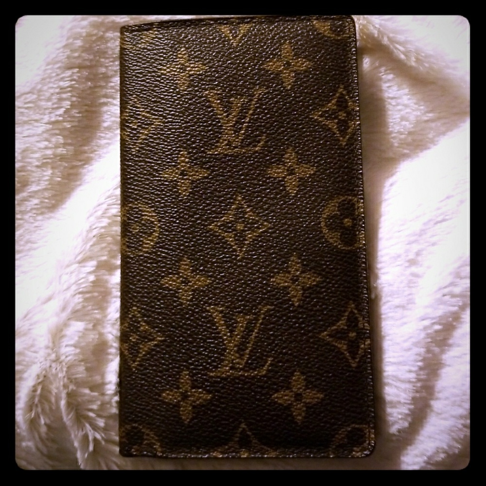 Louis Vuitton wallet